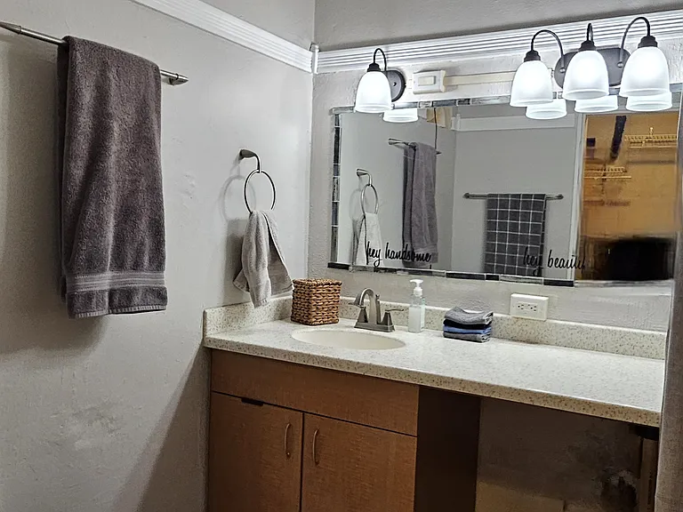 140 Carlton Est #276-278 — Photo 18