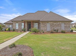 953 Glenwild Cir, Canton, MS 39046