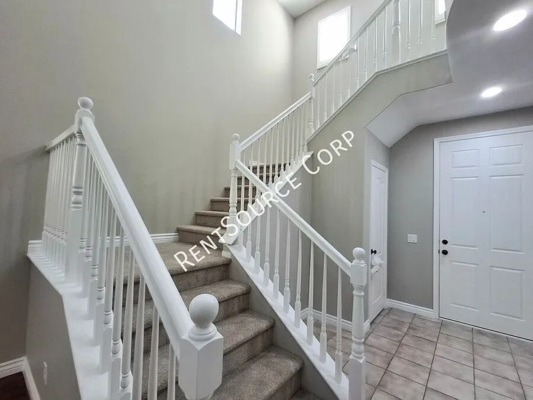 25361 Playa Serena Dr — Photo 15