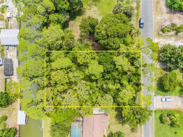 133 Hazelwood River Rd #16, Edgewater, FL 32141