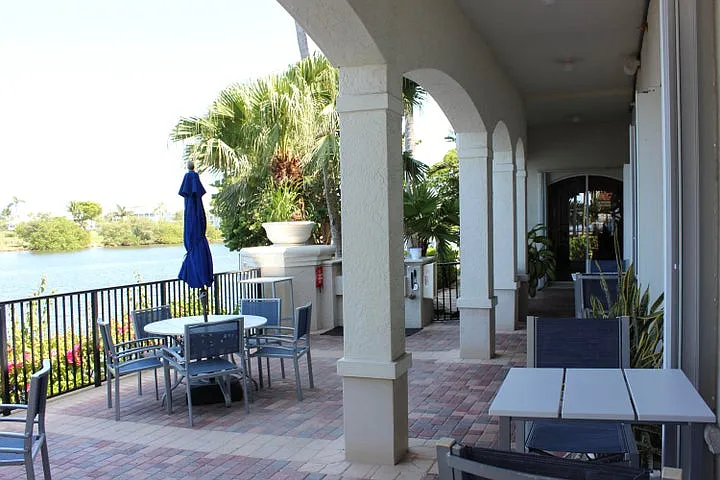 3302 Tuscany Way — Photo 23