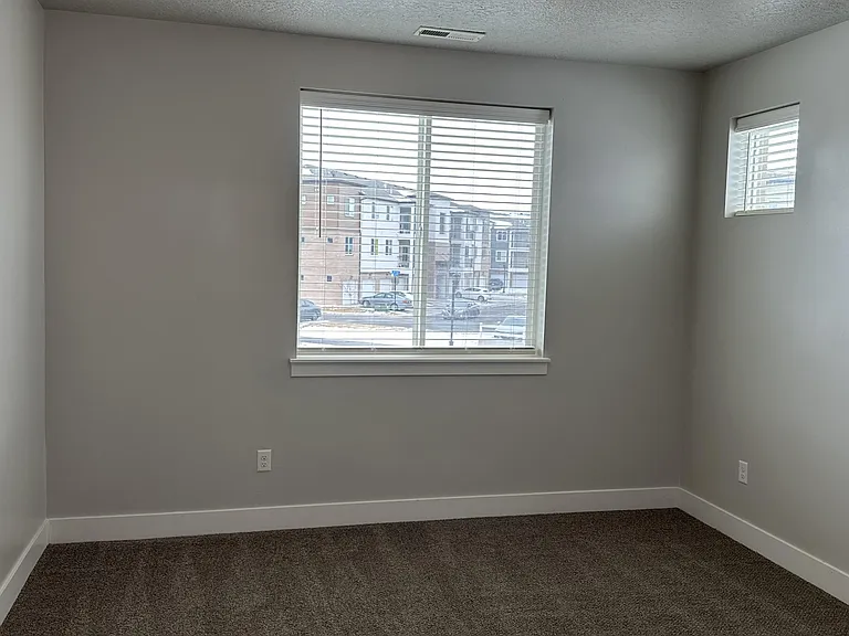 767 N 260 W #1 — Photo 11