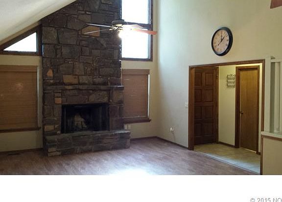 4th image of 3429 S 75th West Ave