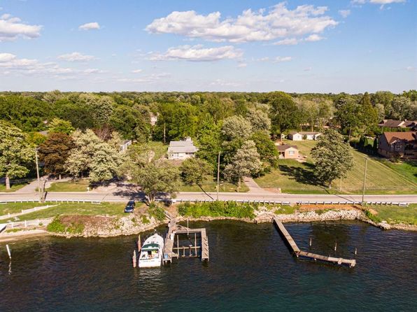 Waterfront - Grosse Ile MI Waterfront Homes For Sale - 12 Homes | Zillow