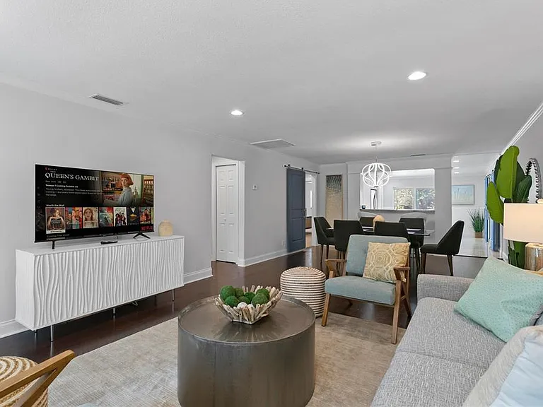 4815 W San Rafael St — Photo 9