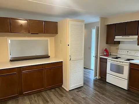 2 bed, 1.5 bath, 952 sqft, $1,000 — Photo 3