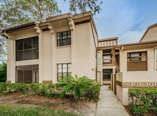 102 Lindsay Ln, Oldsmar, FL 34677