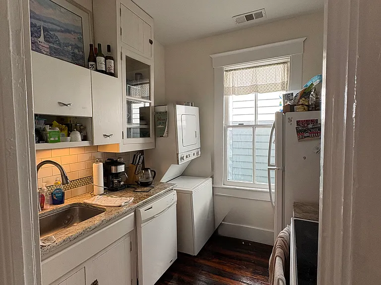 545 E Park Ave #B — Photo 22