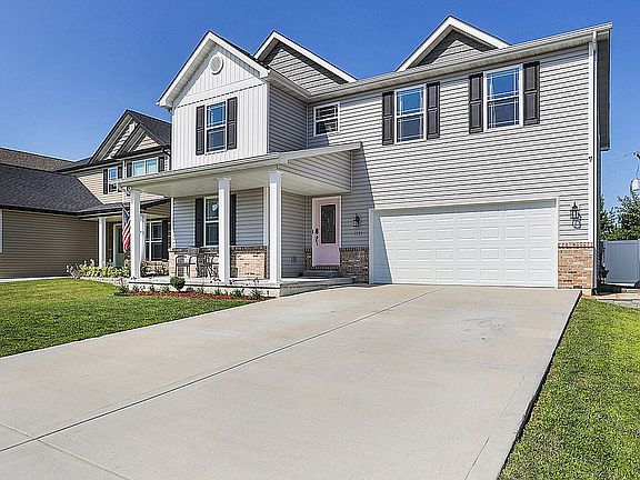 3rd image of 1131 Lear Ln