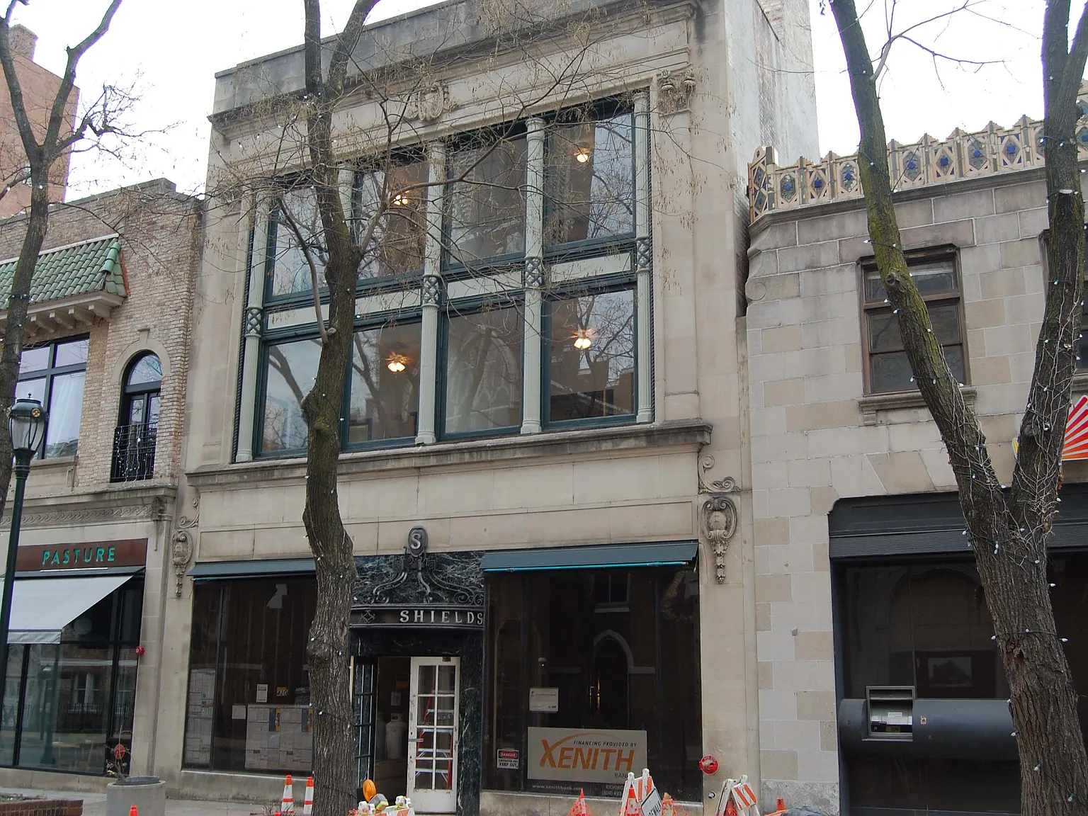 420 Place — Photo 2