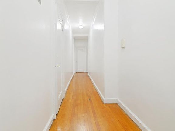 5th image of 504 W 110th St #11