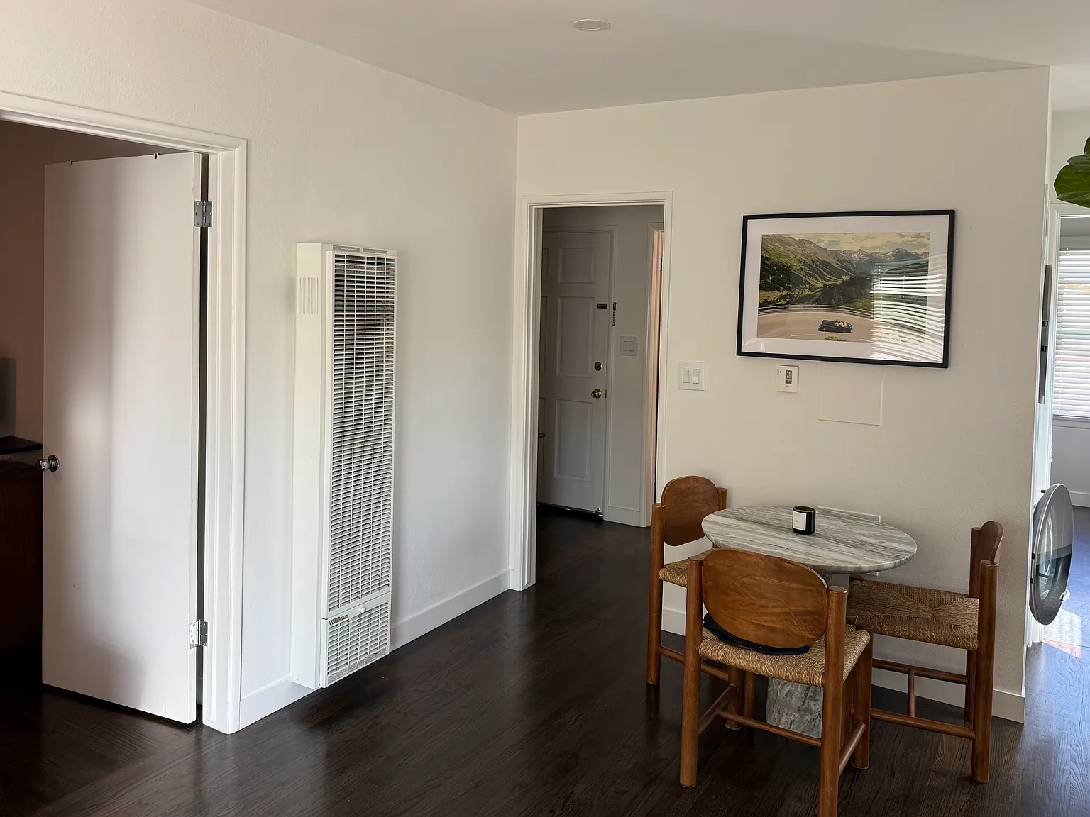 2 bed, 750 sqft, $3,800 — Photo 4