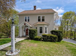 40 Chatanika Ave, Worcester, MA 01602