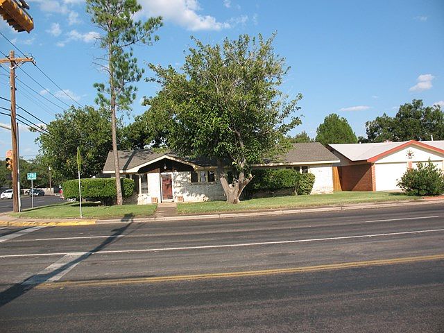 1st image of 2146 Tanglewood Ln