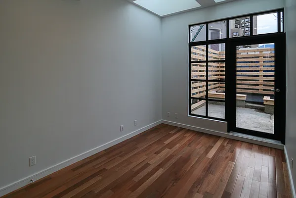 Rented by Horowitz Real Estate | media 24