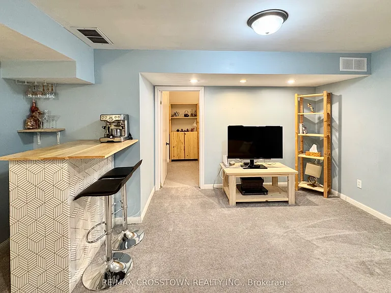 25 Nicole Marie Ave — Photo 30