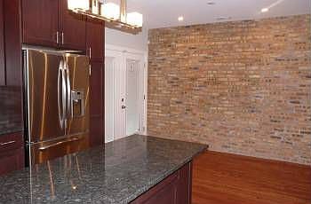 5th image of 4632 N Kenmore Ave #2