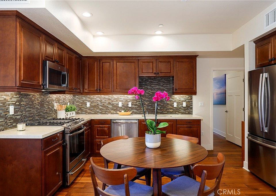 1st image of 627 Deep Valley Dr #314