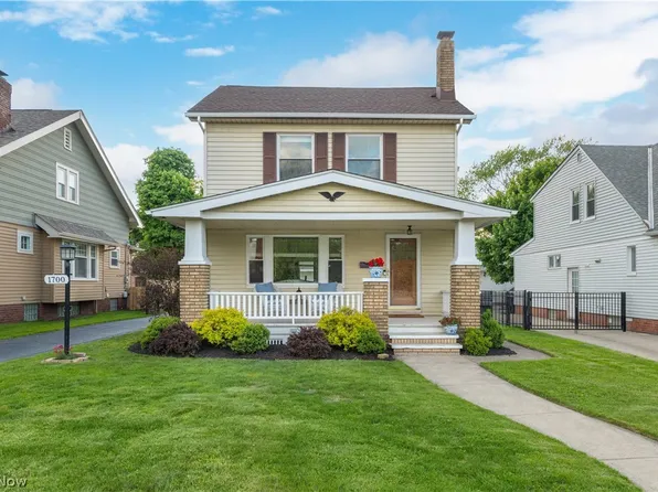 1700 Wright Ave, Rocky River, OH 44116