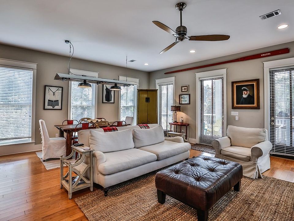 1st image of 146 W Bartons Way