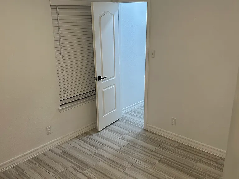 14213 Gil Reyes Dr — Photo 8