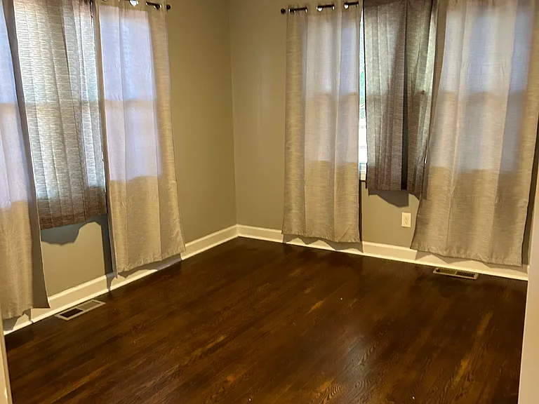 4321 Thomasville Rd — Photo 30