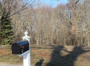 54 Tum A Lum Cir, Westerly, RI 02891