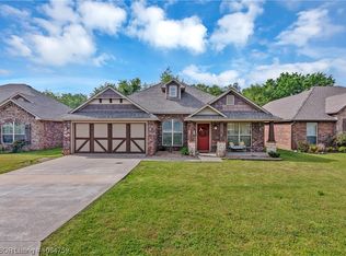 2307 Crestview Ln, Barling, AR 72923