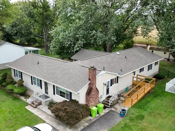 961 Cloverfields Dr, Stevensville, MD 21666