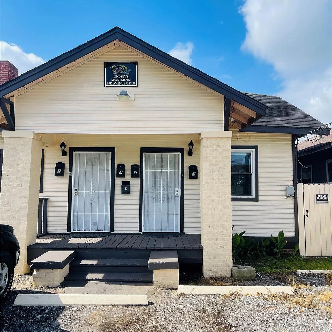 2 bed, 1.0 bath, 1342 sqft, $1,050 — Photo 4