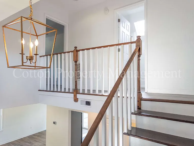 824 Haymarket Ln — Photo 26