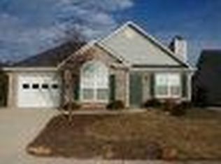 142 Tall Pine Ln, Athens, GA 30605