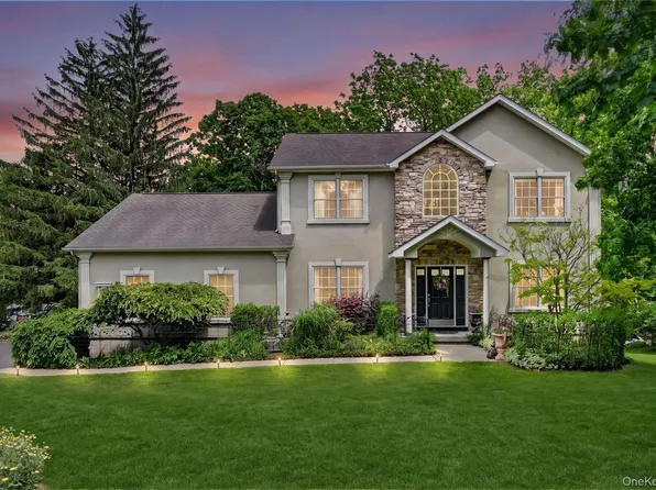 208 Oakland Avenue, Monroe, NY 10950