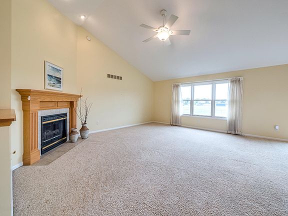 2nd image of 4647 Caribou Ave