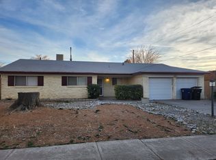 8712 Las Camas Rd NE, Albuquerque, NM 87111