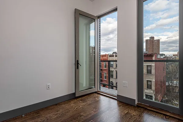 Rented by Rennit Inc. | media 26