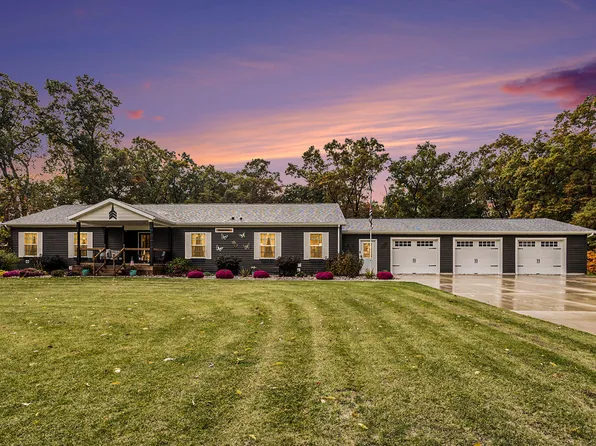 239 Chopin Dr, Muskegon, MI 49442