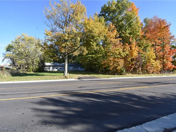 784 E Western Reserve Rd, Youngstown, OH 44514