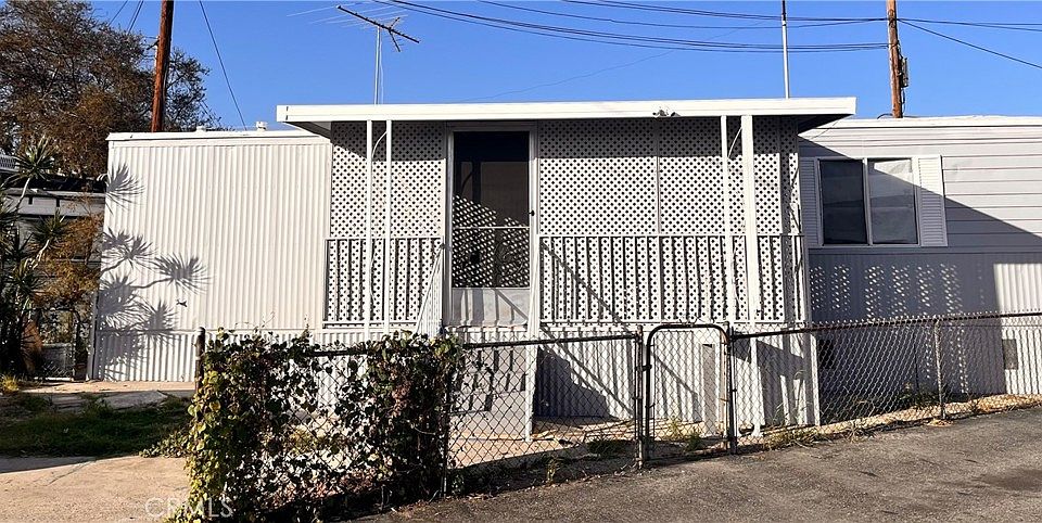 1st image of 8305 Atlantic Ave Space 4