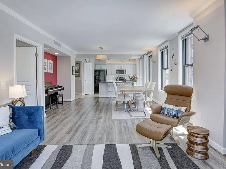 616 E St NW #718 — Photo 18
