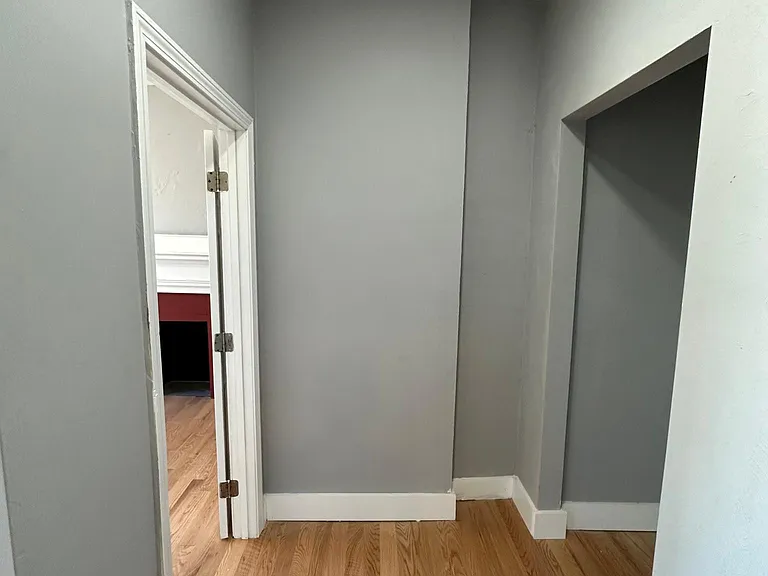 39 West St #7 — Photo 2