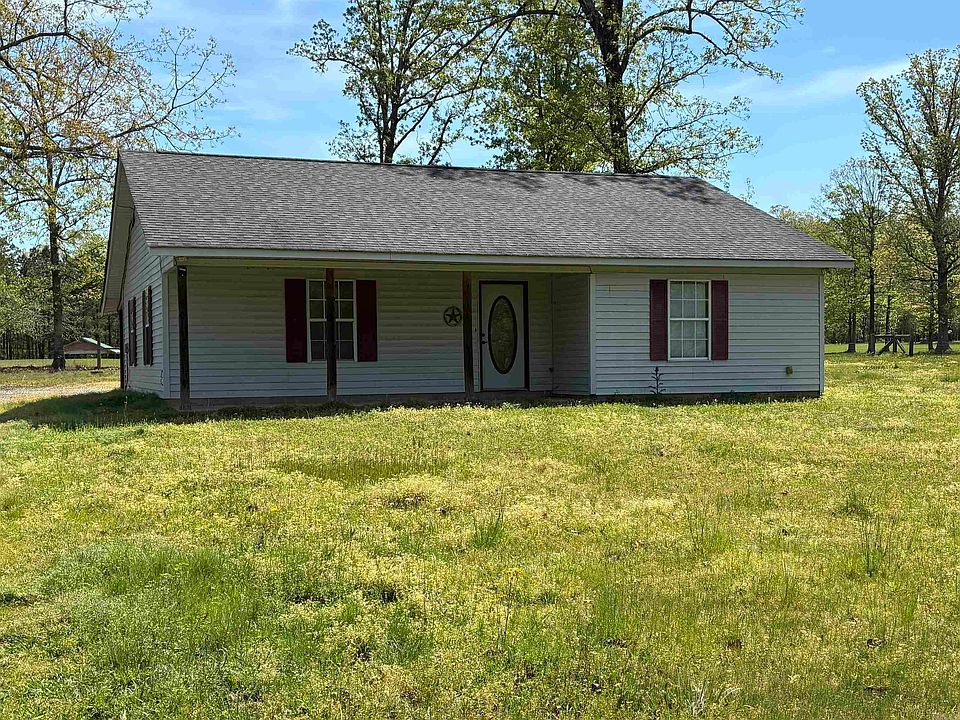 1st image of 450 Pinewood Rd