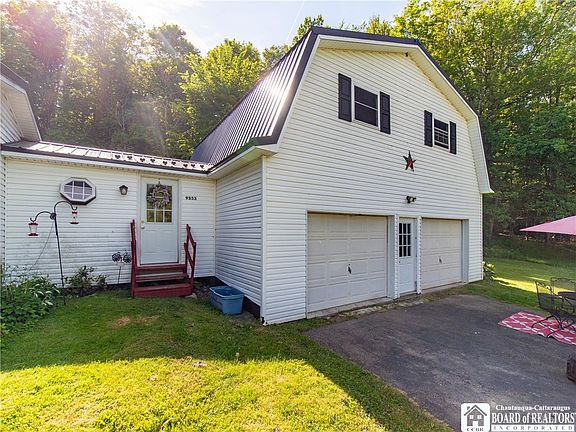 3rd image of 9853 Livermore Rd