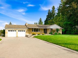 435 Parkside Dr, Hamilton, ON L8B0Y6