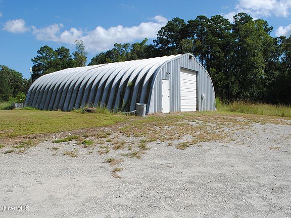 5th image of 1402 Lynchs Beach Loop Road