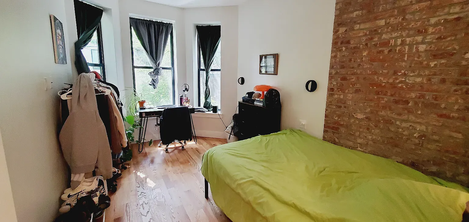 12 Spencer Court — Photo 4