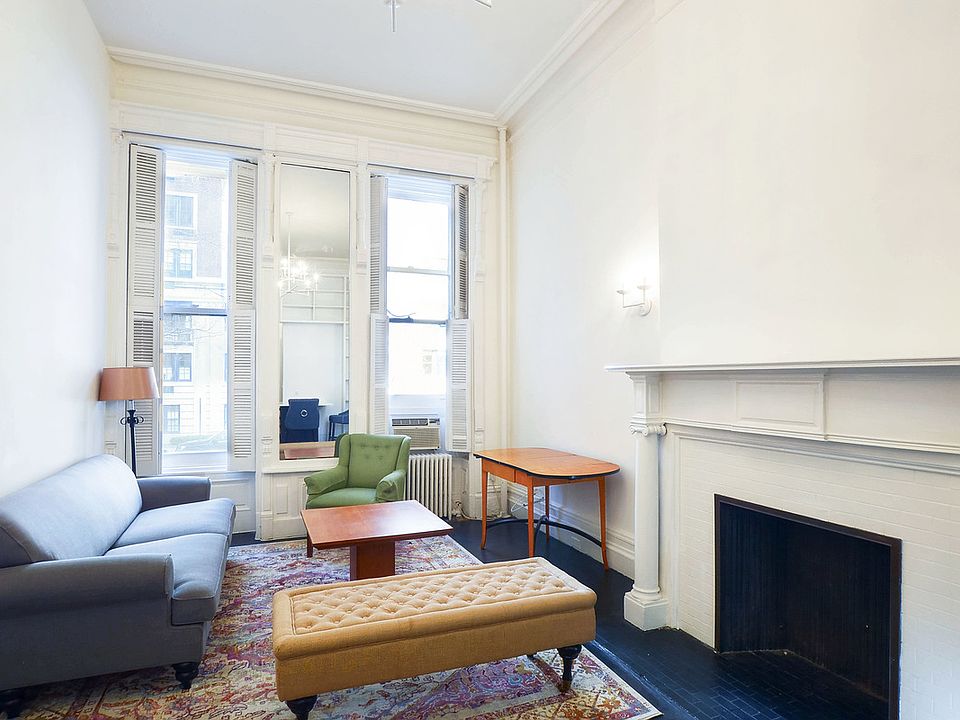 1st image of 124 E 70th St #1F