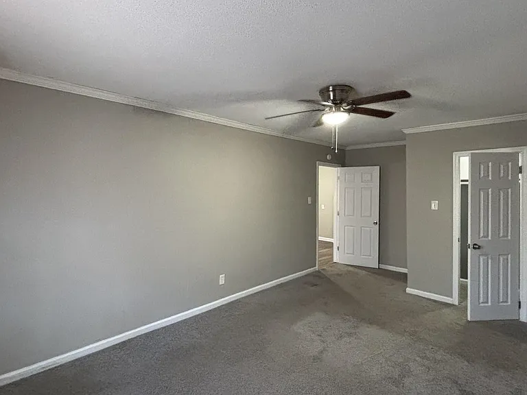 1272 Semmes St — Photo 24