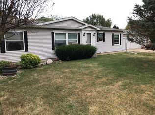 405 N Center St, Seatonville, IL 61359