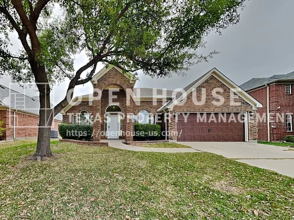 920 Chestnut Ave, Burleson, TX 76028